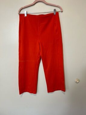 Betabrand Cropped Stretch Pants in Orange. Size Large Petite. NWOT